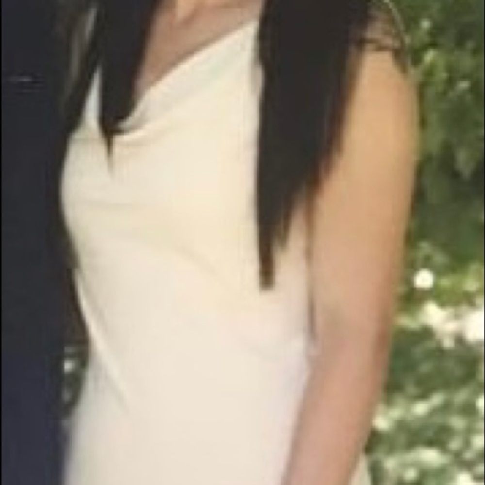 Dress - Picture 4 of 4